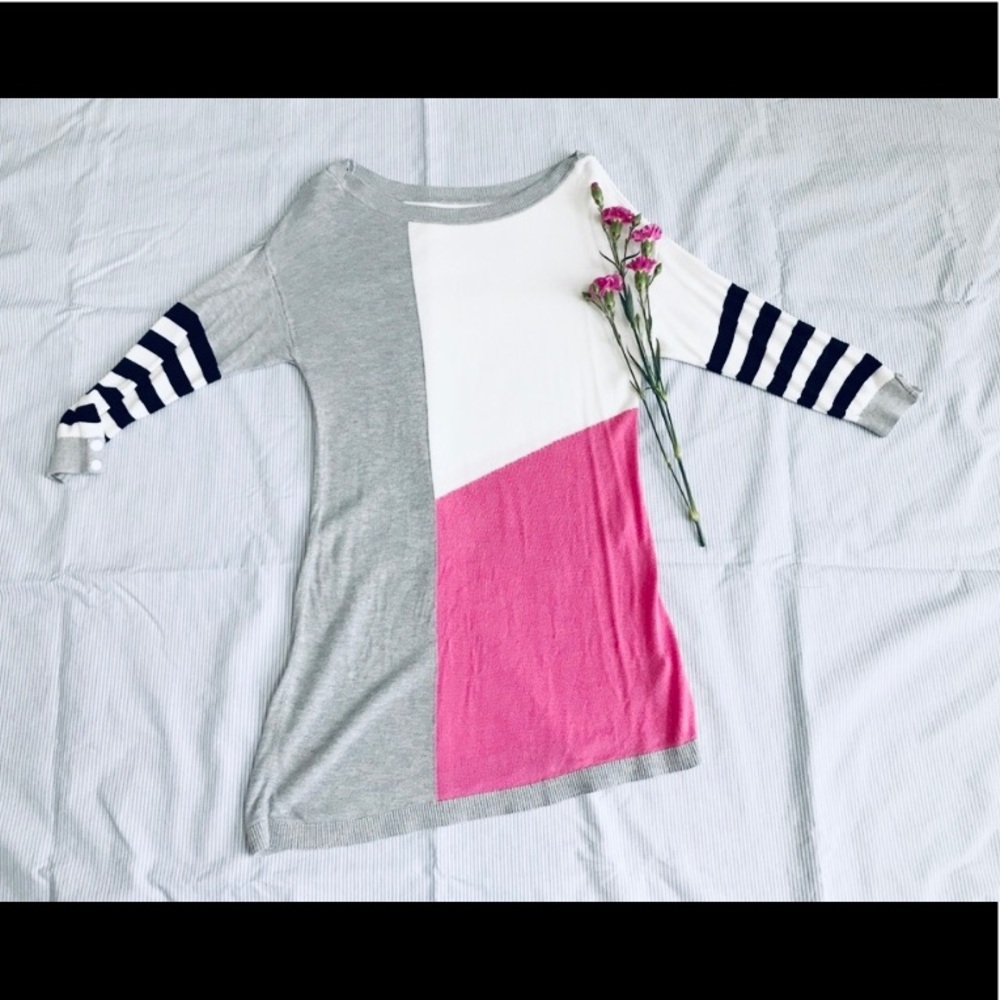 White House Black Market Color Block Tunic Top🌷